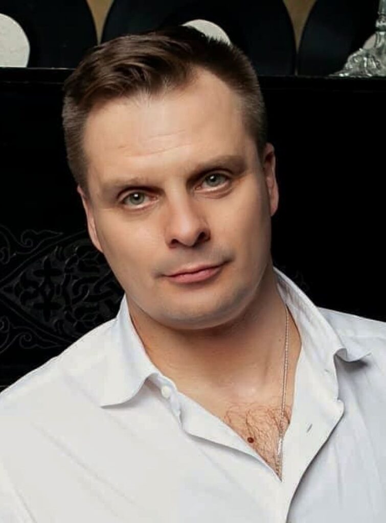 Александр Носик