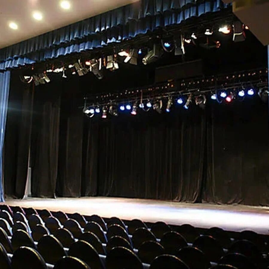 Театр На Страстном